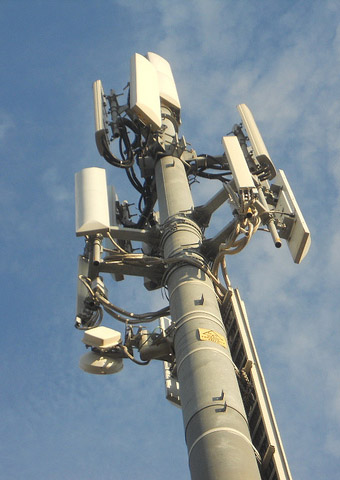 Antena de telefonía móvil